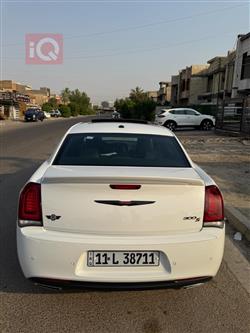 كرايسلر 300
